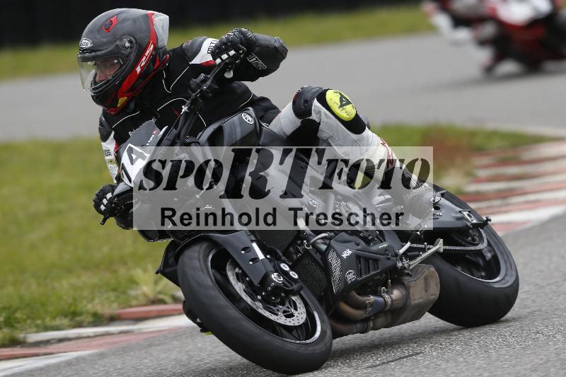 /Archiv-2024/13 22.04.2024 Plüss Moto Sport ADR/Freies Fahren/74